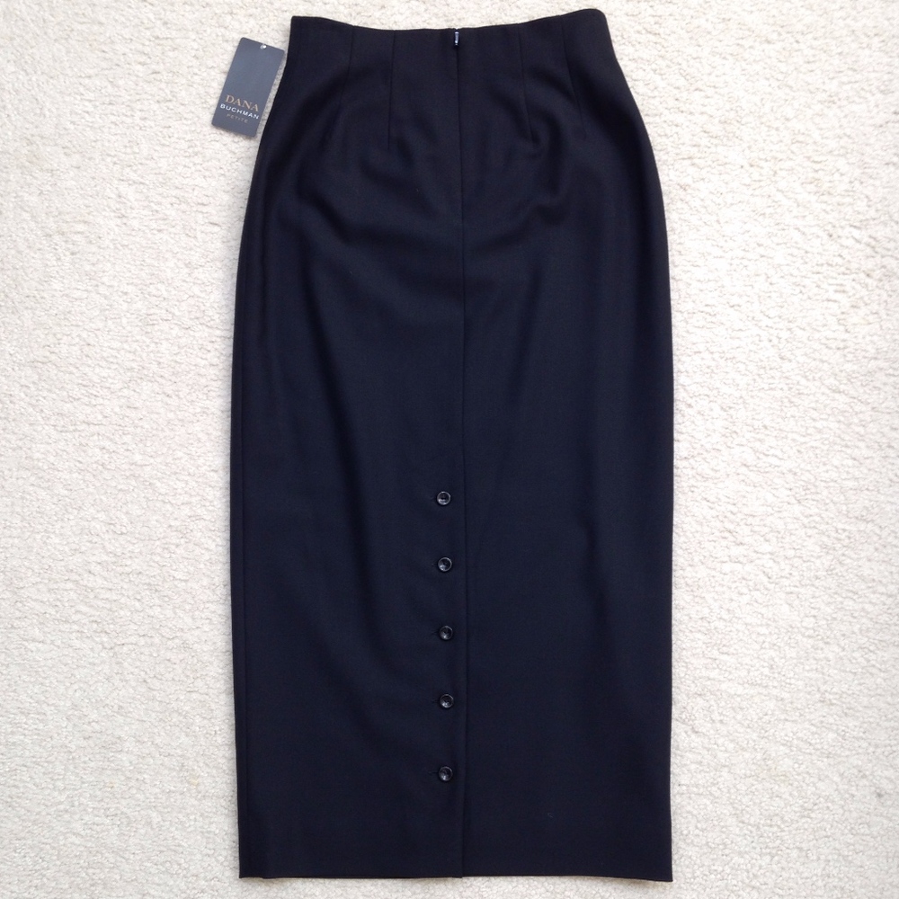 Dana Buchman Long Black Skirt w Buttons, Size 2P